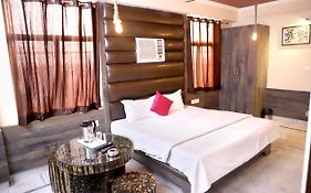 Hotel Star Inn